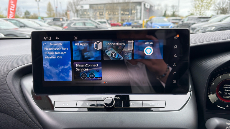 Nissan Juke 1.0 DiG-T N-Connecta 5dr Petrol Hatchback